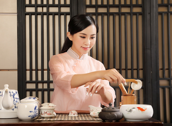 经常去苏州吴中靠谱男士会馆，这家私藏已久的店推荐给你